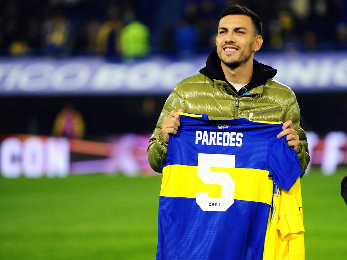 Leandro Paredes en su visita a La Bombonera