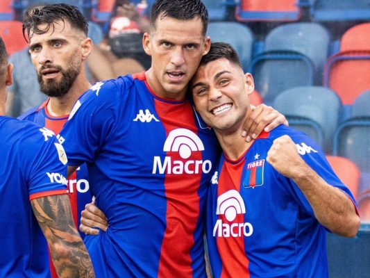 Pronóstico Fecha 12 Liga Profesional: Banfield vs Tigre y Atl. Tucumán vs Gimnasia